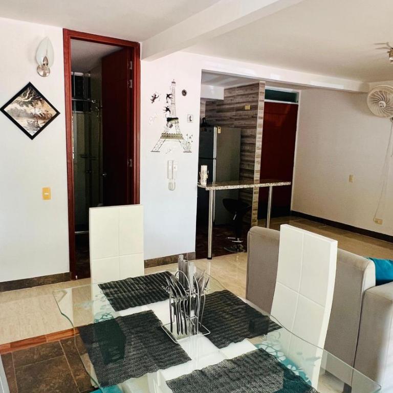 Apto en conjunto cerrado con piscina. - Two-Bedroom Apartment - 4