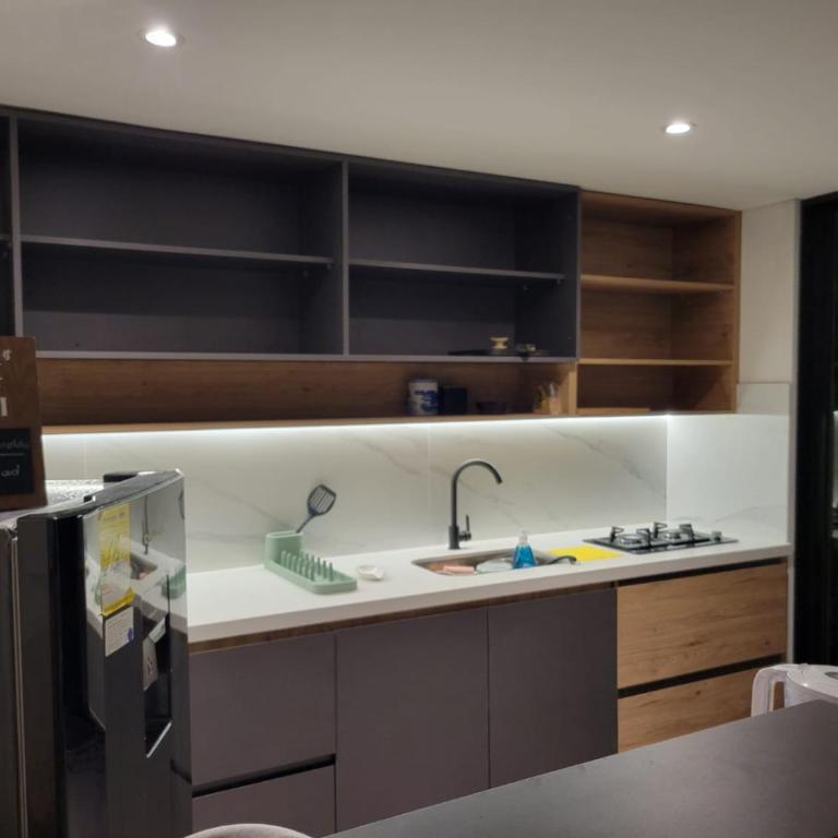 Linda Habitación a pasos de vive Claro, parque Simon Bolivar - Habitación Doble con baño privado - 7