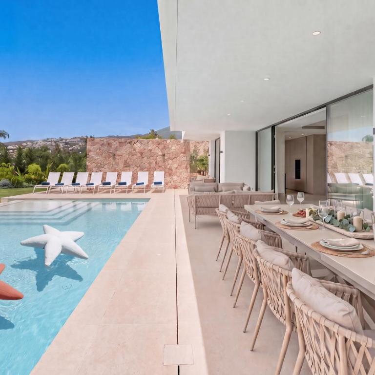 VACATION MARBELLA I Villa Trophy, Built in 2026, Private Turquoise Pool, 6BDR, Walking Distance to Los Naranjos, Minutes from Puerto Banus, Luxury Interiors, Private GYM, Lounge Bar - Villa Superior - 34