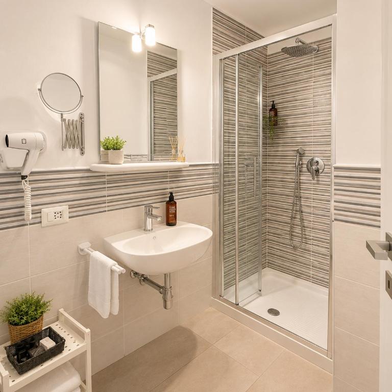 Hotel Luxor Florence - Chambre Double ou Lits Jumeaux Supérieure - 12