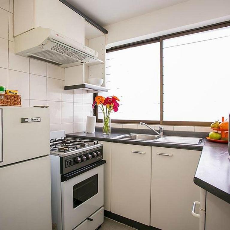 Suites Metro Tobalaba - Two-Bedroom Deluxe Apartment - 8