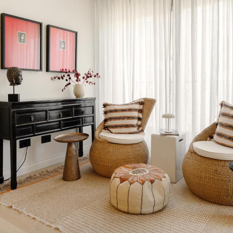 Luxurious Bohemian Residence with Pool - Apartman sa 2 Spavaće Sobe, Terasom i Pogledom na More - 4