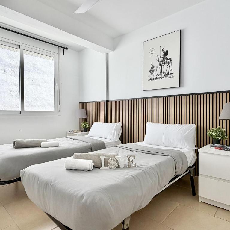 Premium Apartment Terrace & Beachfront by TuriVida - Apartment mit Balkon - 5