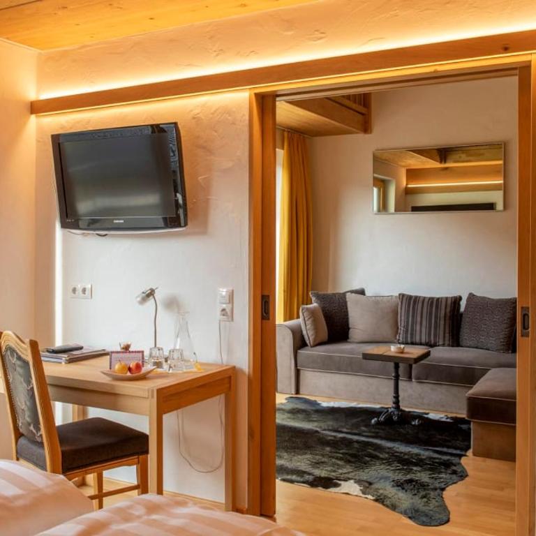 Boutiquehotel Grandau - Familienzimmer mit Doppelbett - 4