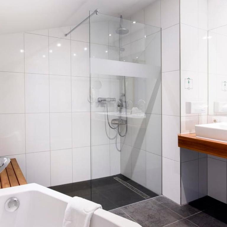 Boutiquehotel Grandau - Familienzimmer mit Gemeinschaftsbad - 3