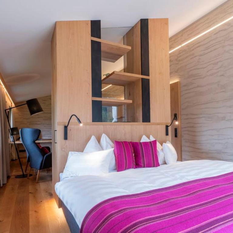 Boutiquehotel Grandau - Suite mit Kingsize-Bett mit Whirlpool - 4