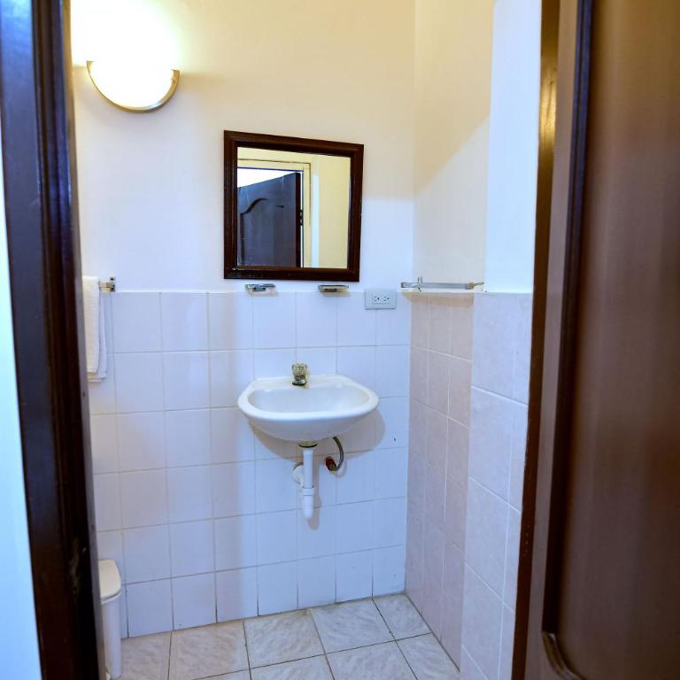Hotel de Alborada - Cerca Del Aeropuerto - Economy Single Room - 3