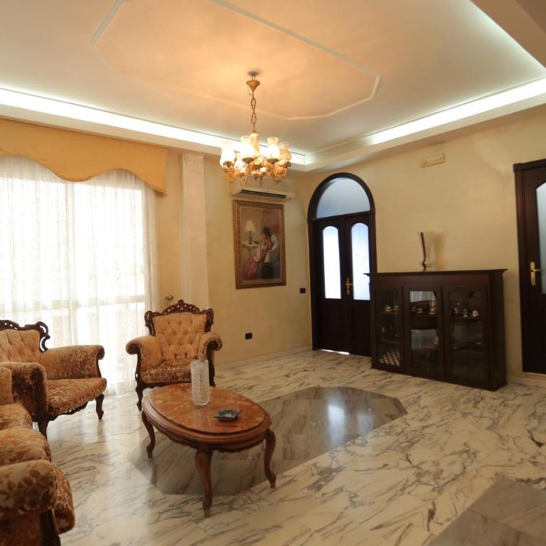 Casa Toto' - Family Apartment (18 Adults) - 2