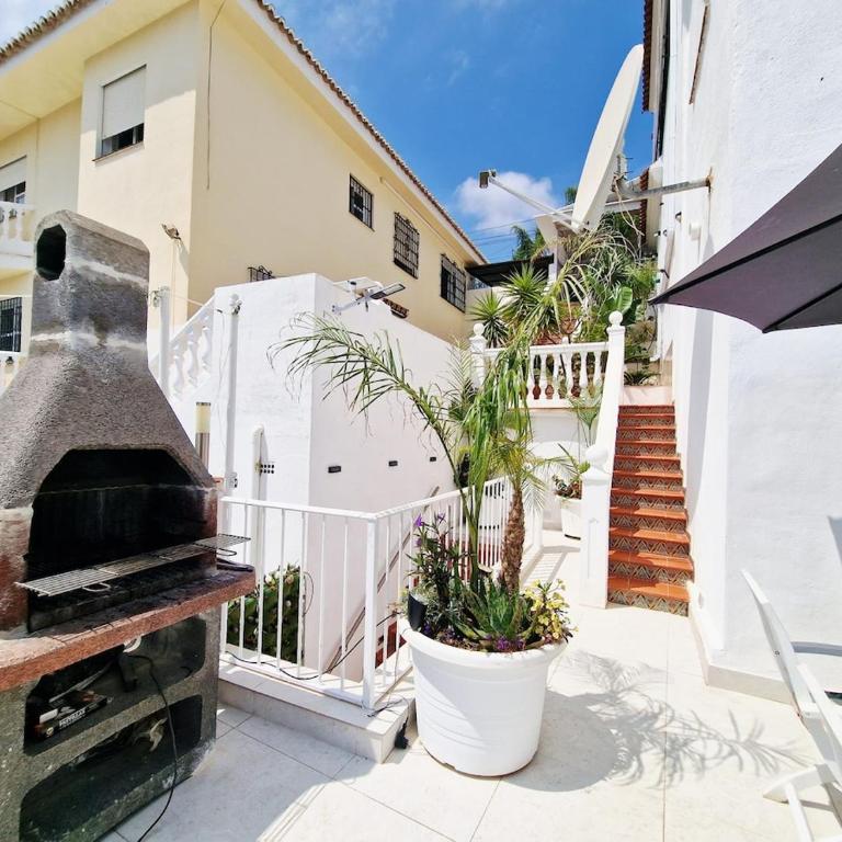 Urogallos Garden Villas Studio Retreat - Estudio Deluxe con cama grande - 24