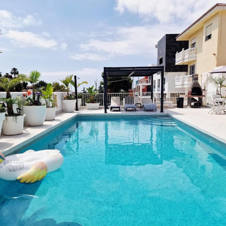 Urogallos Garden Villas Studio Retreat - Estudio Deluxe con cama grande - 43