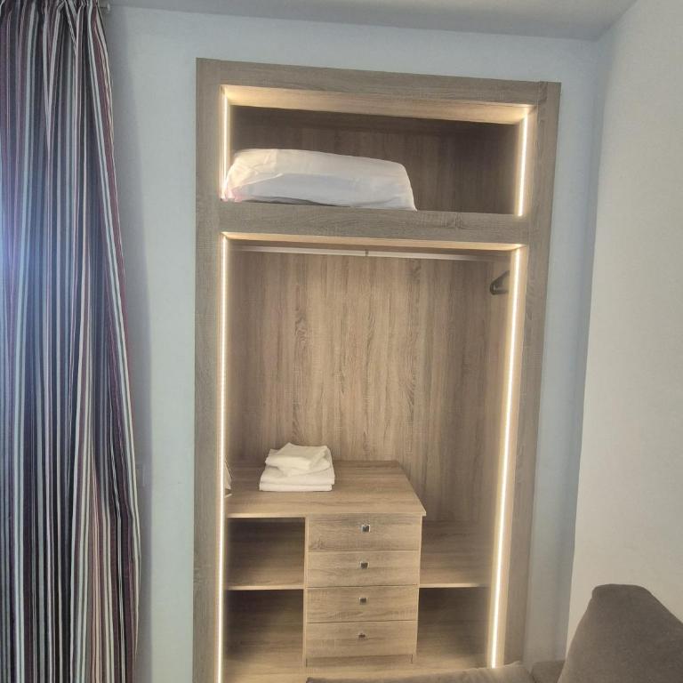 Benalbeach con vistas en primera linea de playa - Appartement 1 Chambre - 12