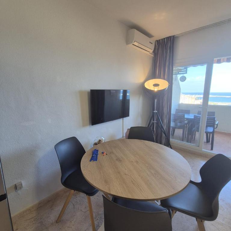 Benalbeach con vistas en primera linea de playa - Appartement 1 Chambre - 2