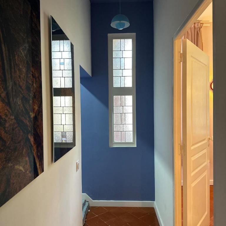 Town House with Private Pool in Arles Center - Four-Bedroom House - 40