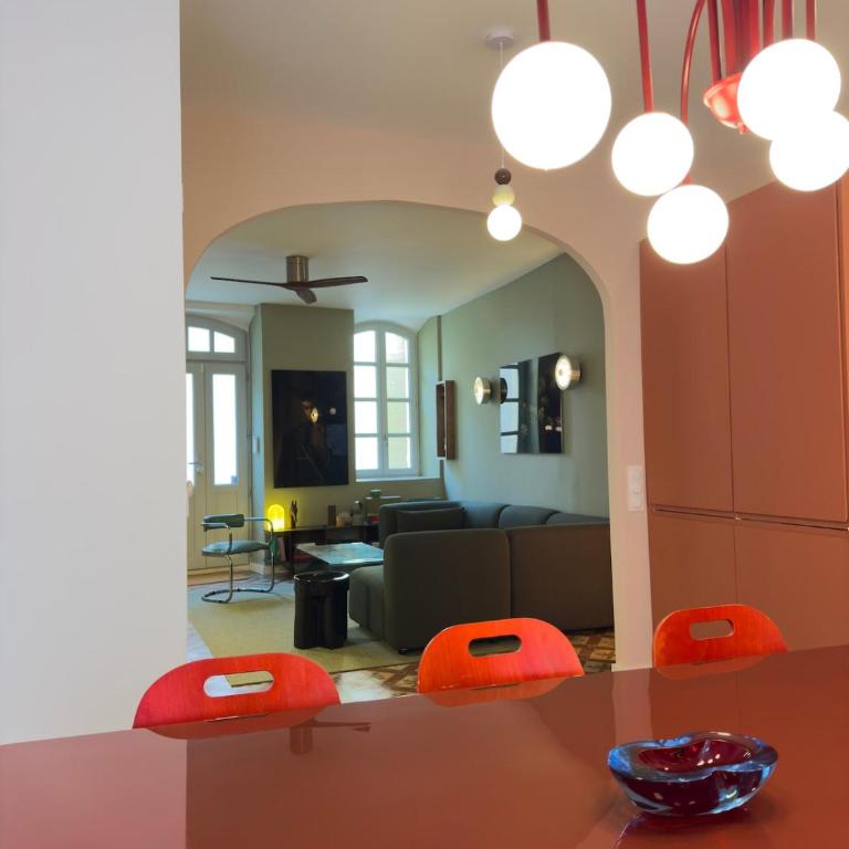 Town House with Private Pool in Arles Center - Four-Bedroom House - 42