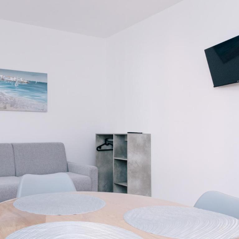 Alessia's Flat - Borgo Palazzo 005 - One-Bedroom Apartment - 12
