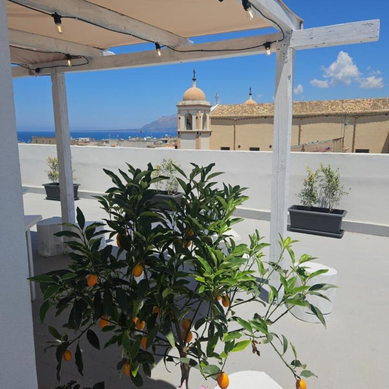 Palazzo Sorge - Sicilian Charm - Camera Matrimoniale Deluxe con Vasca - 6