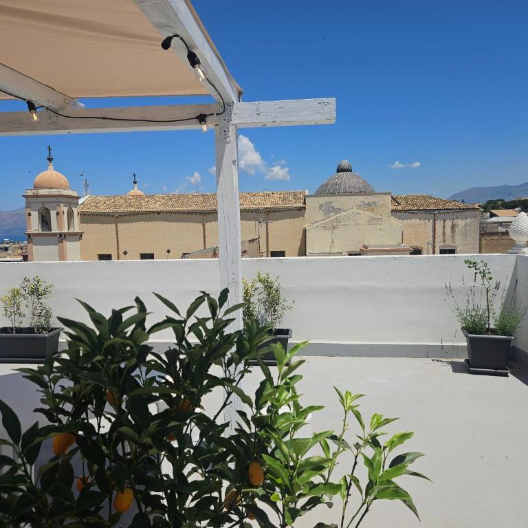 Palazzo Sorge - Sicilian Charm - Monolocale con Cucina e Balcone - 15