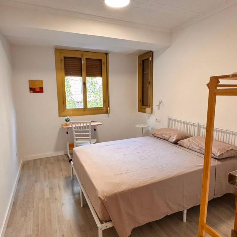 Pensión Thessa - Double Room - 9