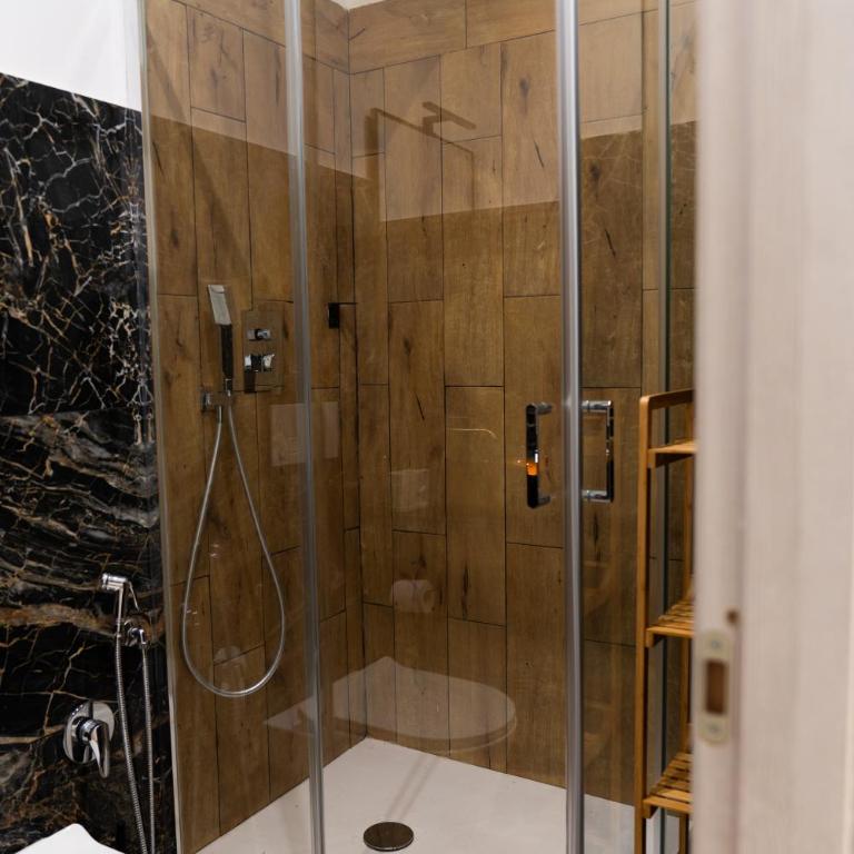 Anastasio LeM Collection - Chambre Deluxe - 8