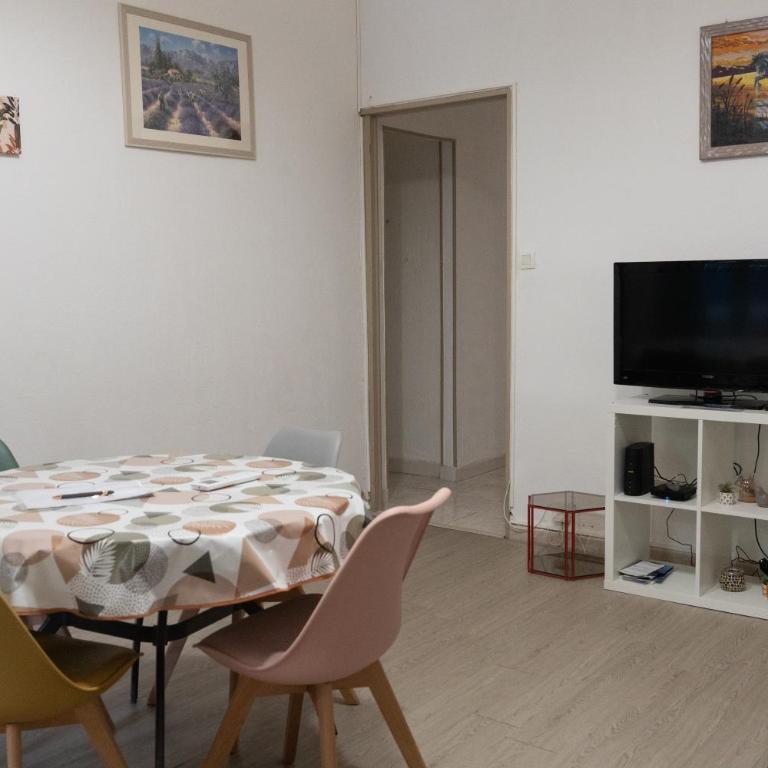 Appartement T3 rez de jardin - Apartment mit 2 Schlafzimmern - 18