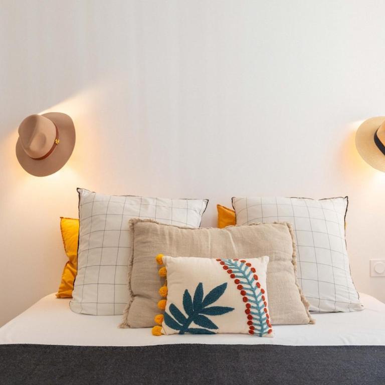 Beau 1 chambre - lumineux, calme & plein centre - One-Bedroom Apartment - 6