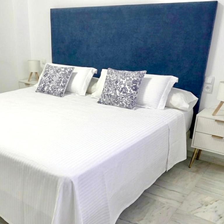MI CAPRICHO BEACHFRONT 410 - Apartment with terrace and private garden by the sea - One-Bedroom Apartment - Sea Side - 61