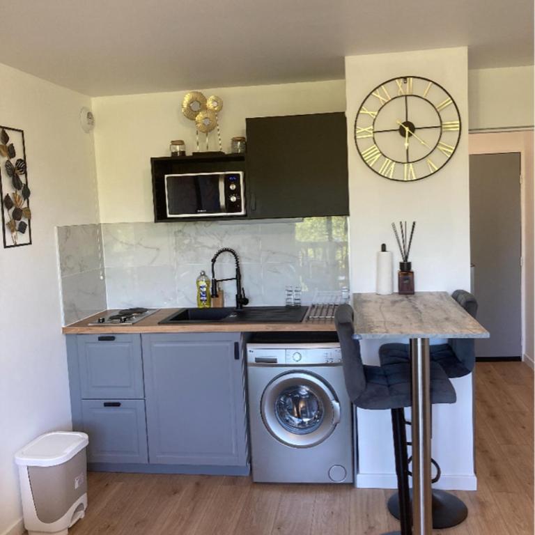 T2 - Rénové - Balcon vue mer - Parking - Apartamento de 1 dormitorio - 3