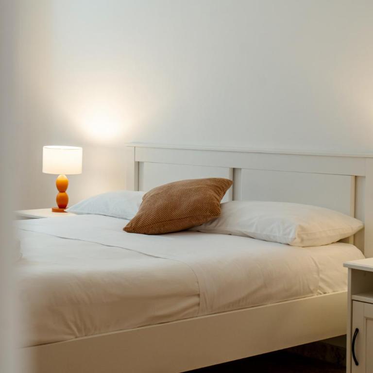 The Palms - Chambre Double avec Salle de Bains Commune - 2