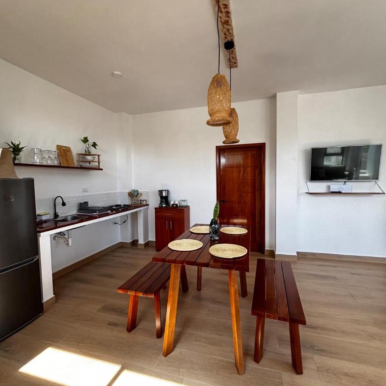 Native, like living in the Galapagos - Two-Bedroom Apartment with View - 18