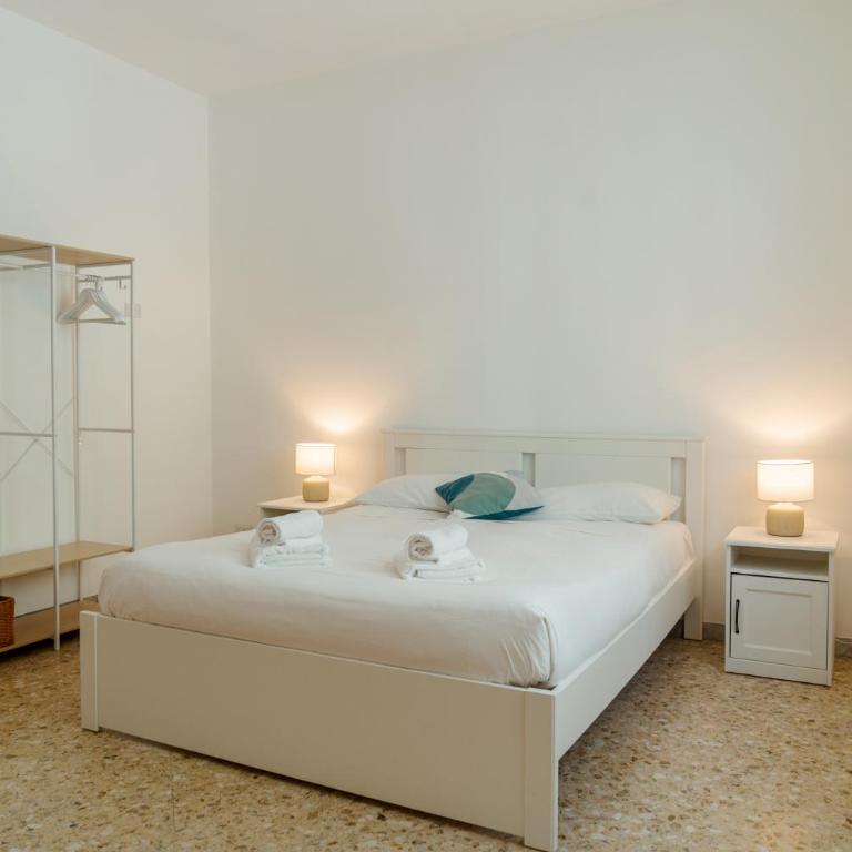 The Palms - Chambre Double avec Salle de Bains Commune - 5