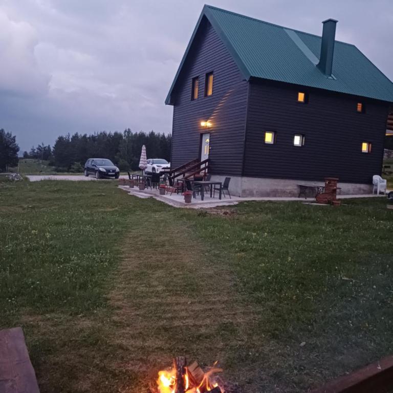 Vila Danida - Doppelzimmer mit Patio - 4