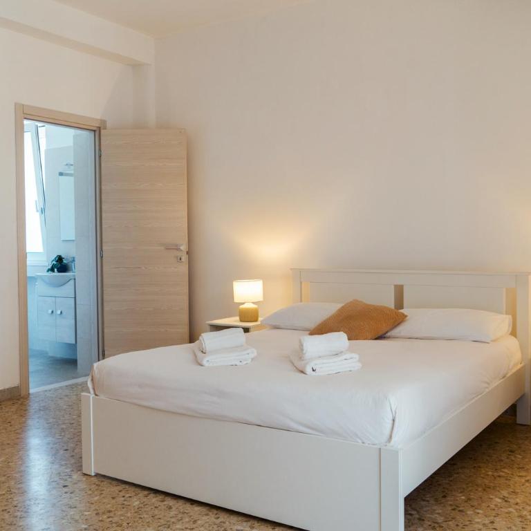 Karma flower - Chambre Double avec Salle de Bains Privative - 6