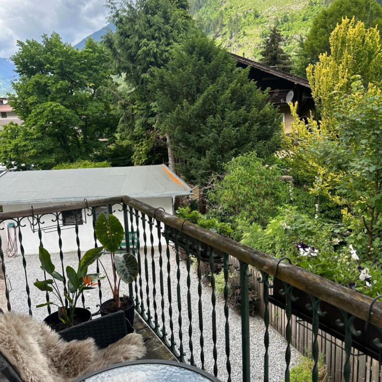 City Center Rooms - Doppelzimmer mit Balkon - 3