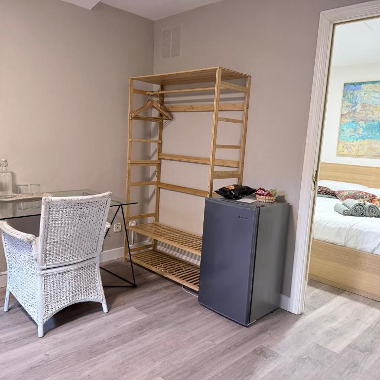 IFEMA 5 minutes Airport 10 Private room with bathroom independent entrance - Chambre Double ou Lits Jumeaux - 10