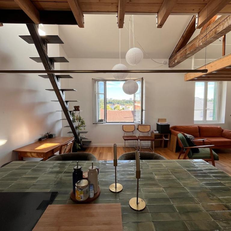 Loft Architecte Duplex lumineux Dernier étage - Appartement 3 Chambres - 6