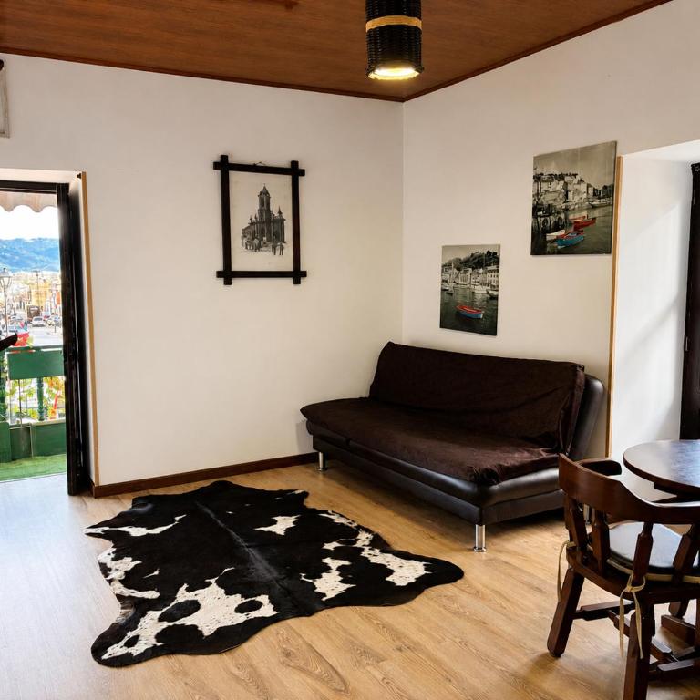 Chalet de carmelita - Two-Bedroom Apartment - 1