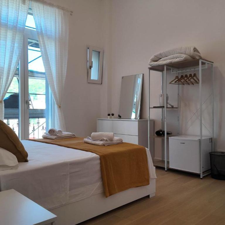 Dimora Amalfi Coast - Habitación Doble con baño privado - 5