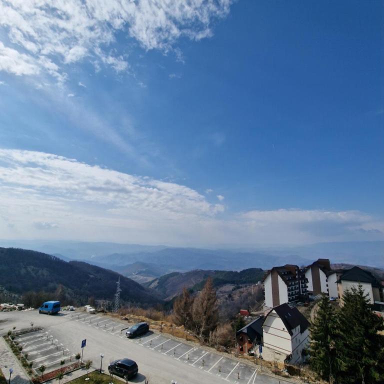 SkyLux Apartments Kopaonik - Residence Hill - Apartment mit Blick auf die Berge - 21