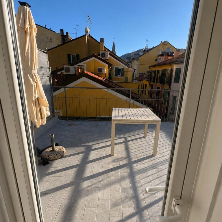 Alassio Attico con Terrazza AC WIFI - Apartment mit 2 Schlafzimmern - 5