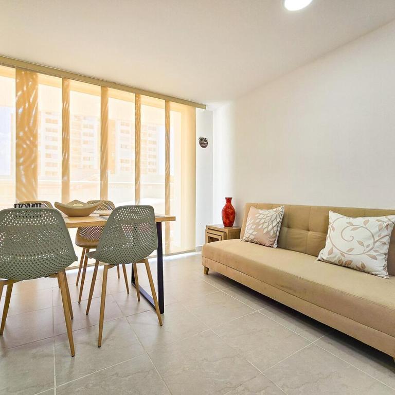 Elegancia y comodidad cerca del mar y aeropuerto - Two-Bedroom Apartment - 39