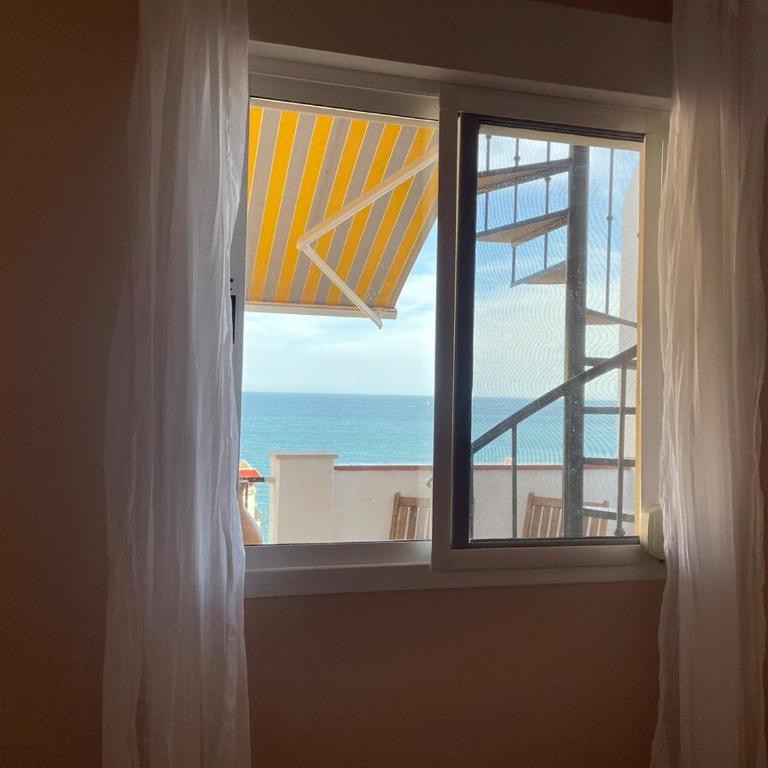 Penthouse with Spectacular Mediterranean Sea views - Two-Bedroom Apartment - 39
