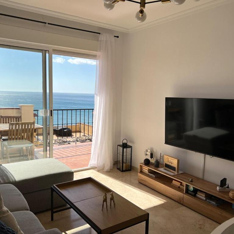 Penthouse with Spectacular Mediterranean Sea views - Two-Bedroom Apartment - 41