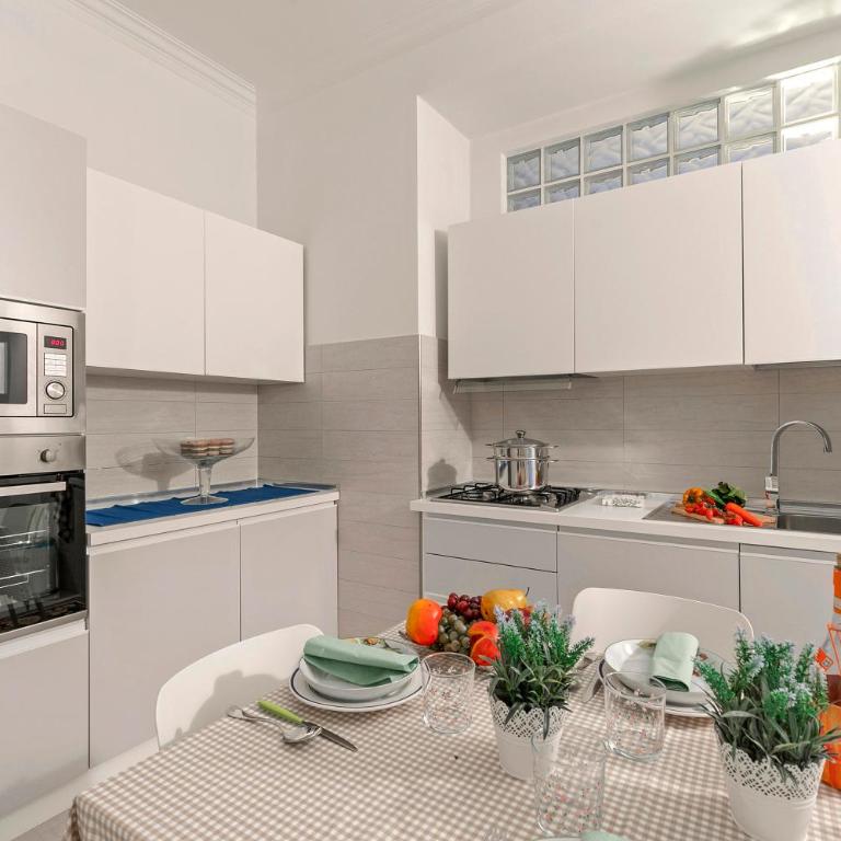 Blue Mermaid of Stresa near the Center - Happy Rentals - Apartment - 4