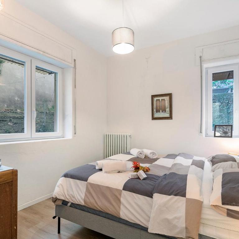 Gaia on Stresa Hill: 2BR with AC and Outdoor Space - Happy Rentals - Two-Bedroom Apartment with Mountain View - 8