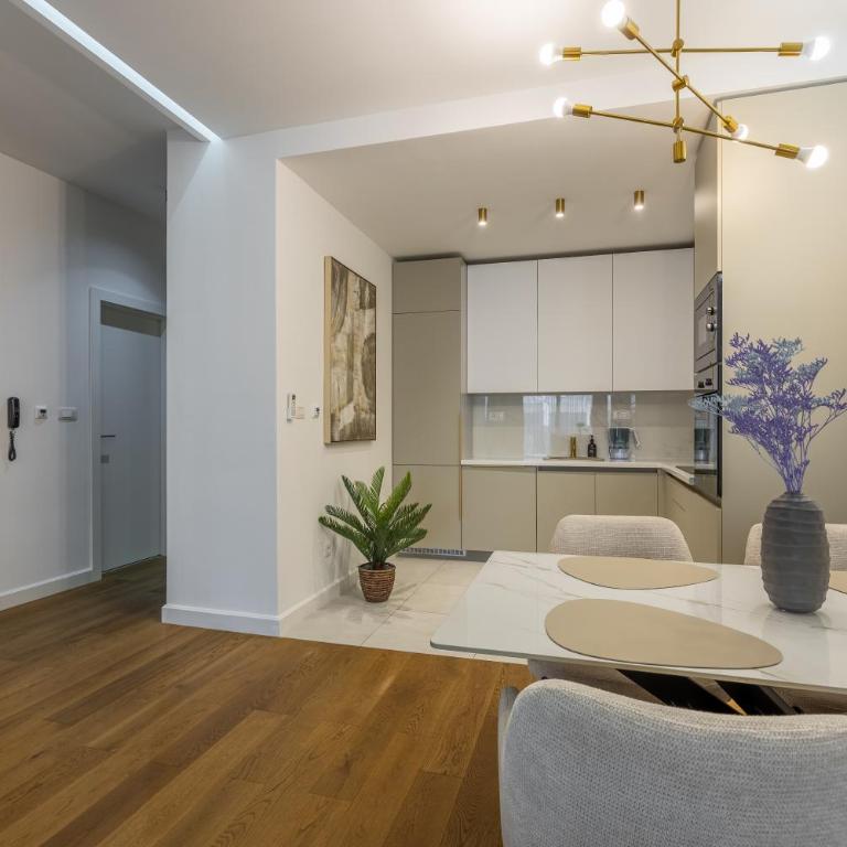 Soho Sea View - Apartment mit 1 Schlafzimmer, Balkon und Meerblick - 12