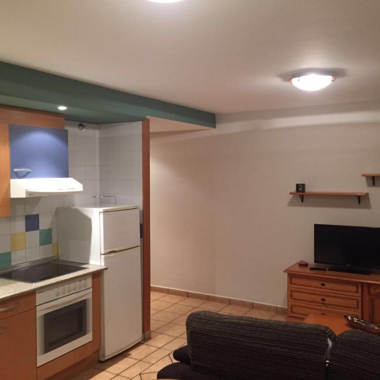 Apartamentos Residencial Fornocal - One-Bedroom Apartment - 21