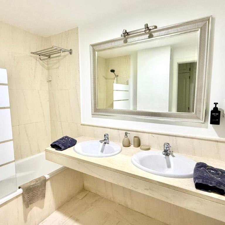 MI CAPRICHO BEACHFRONT 412 - Apartment with terrace and private garden by the sea - Apartment mit 1 Schlafzimmer - Meerseite - 35