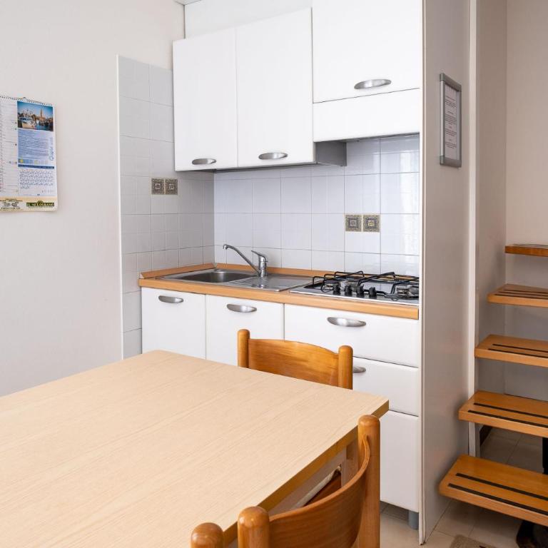 Villaggio Luna 2 - Appartamento con 1 Camera da Letto - 12