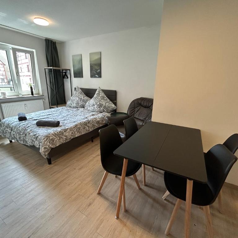 Cobblestone Studios Altstadt Nürnberg - Chambre Familiale avec Balcon - 5