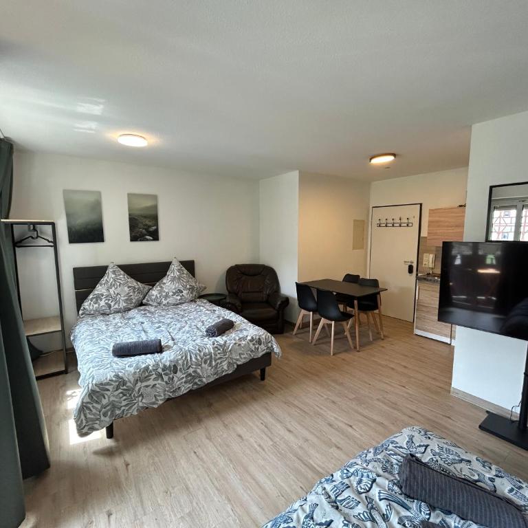 Cobblestone Studios Altstadt Nürnberg - Chambre Familiale avec Balcon - 14